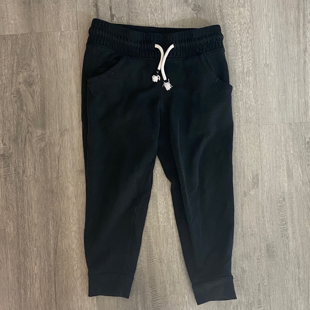 Cat & Jack Black drawstring joggers size 4/5